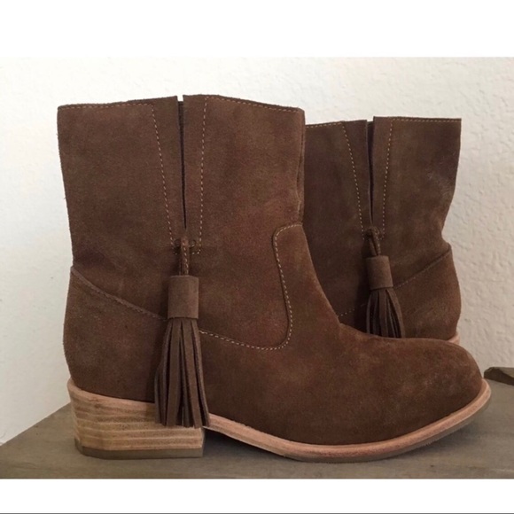 Anthropologie Shoes - Anthropologie Fiel Suede Leather Short Ankle Boots